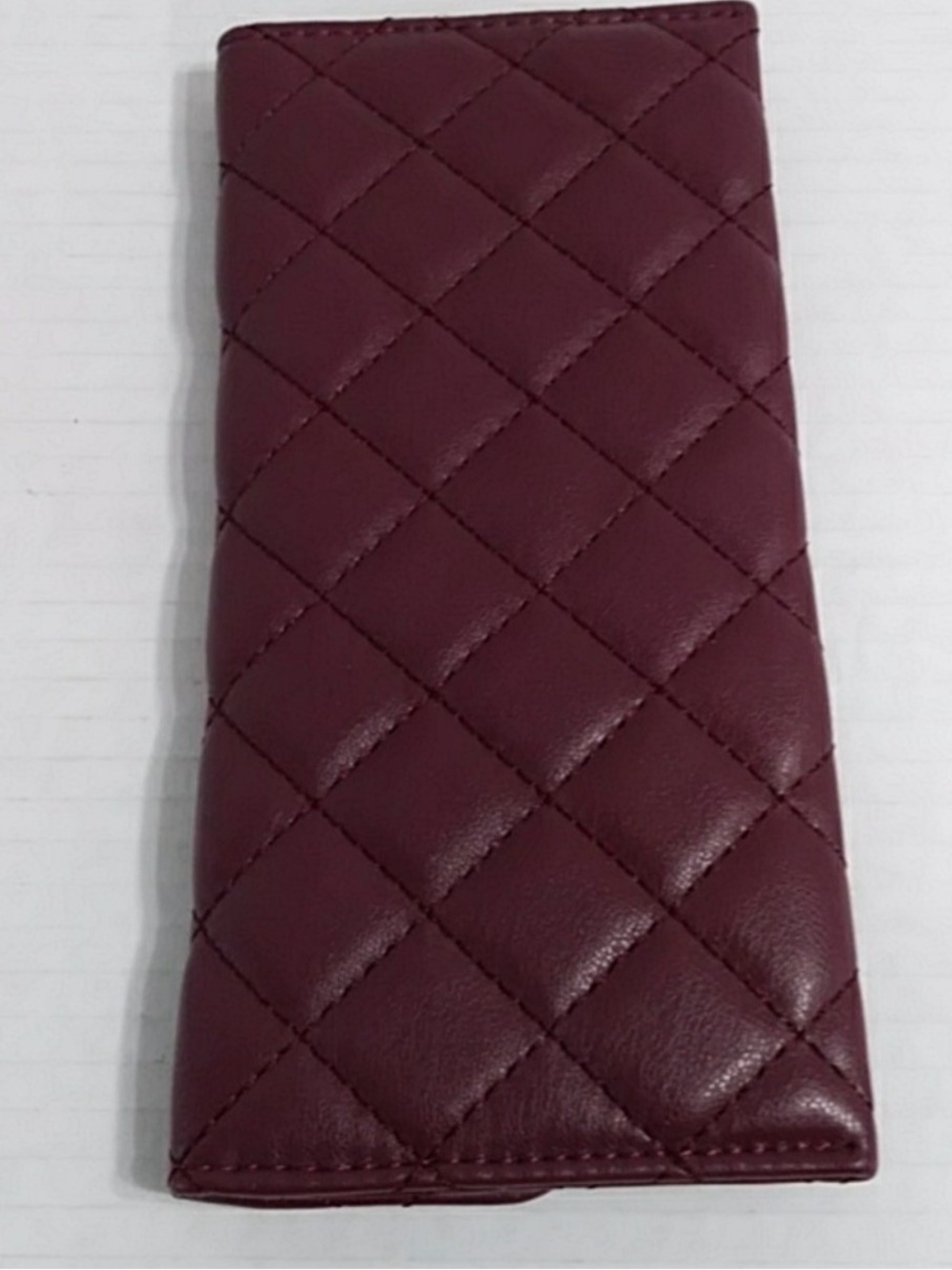 Badgley Mischka  NWT Quilted Burgundy Wallet with Gold Emblem - Picture 4 of 7